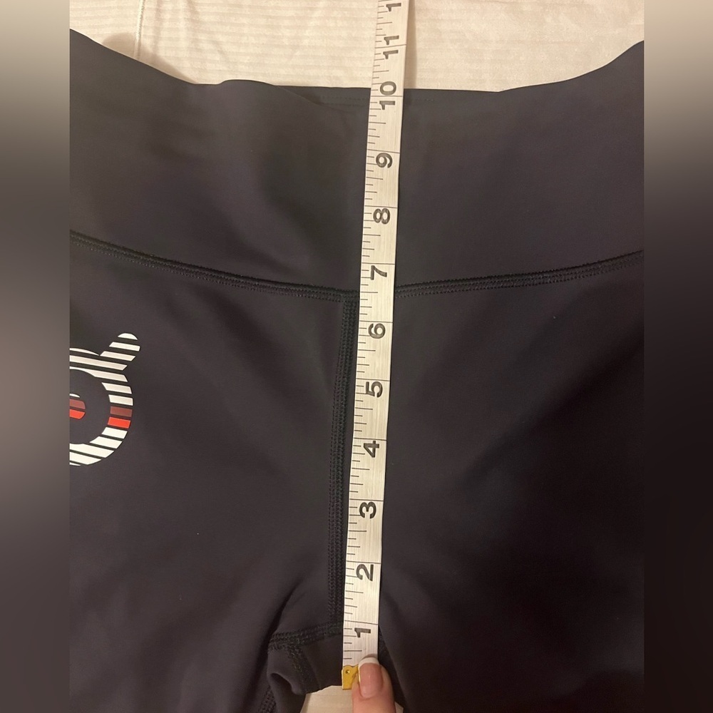 Peloton Black Crop Leggings with Logo, size small - Picture 7 of 7